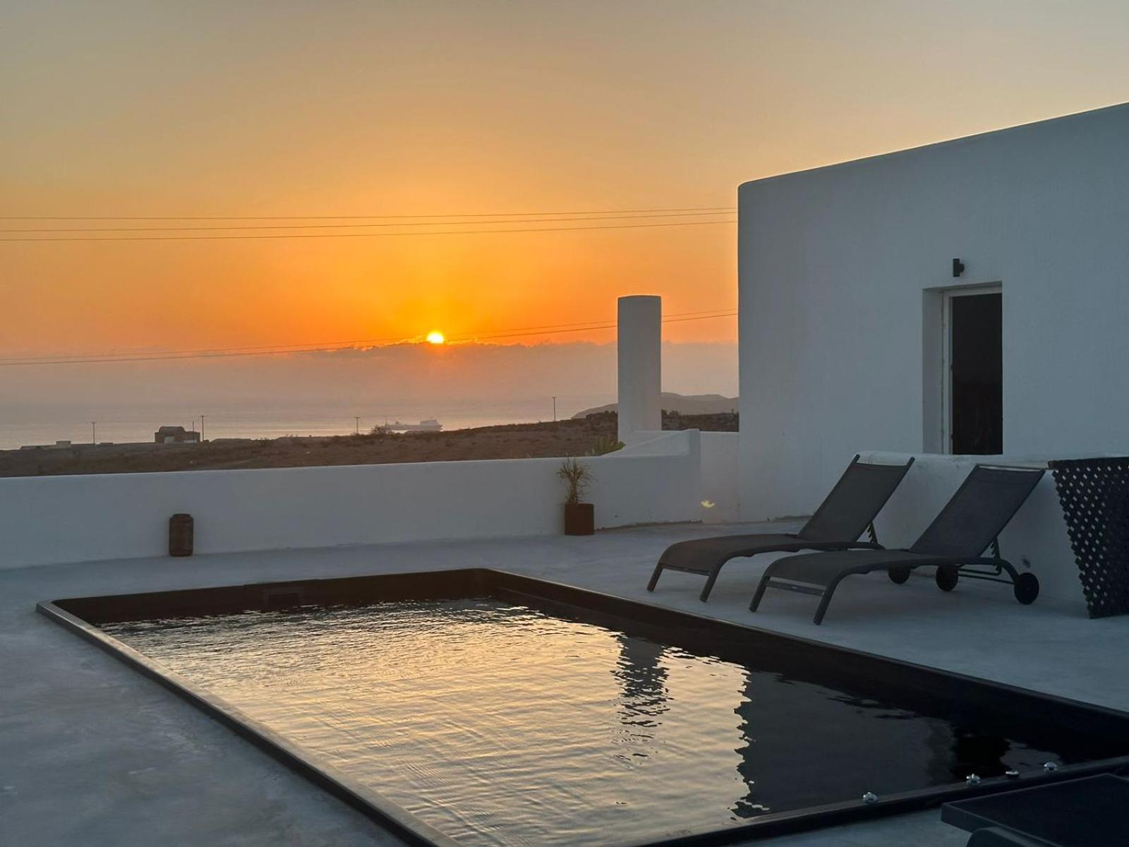 Ab Green Living Santorini Emporio  ภายนอก รูปภาพ